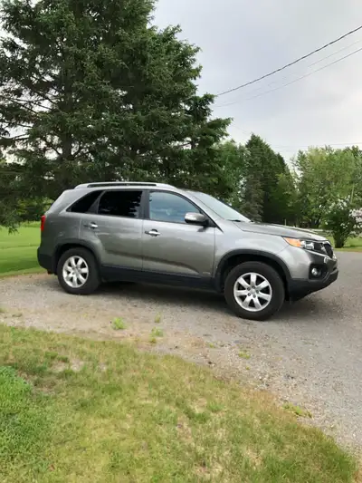 Kia Sorento 2012 AWD 2.4 l 178000 km St-Honoré de Chicoutimi Entretien régulier, antirouille(aux deu...