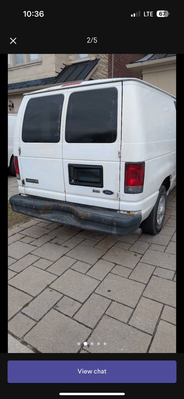 2010 Ford Econoline E250 Cargo Van in Cars & Trucks in Muskoka - Image 2