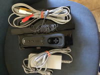 Nintendo Wii RVL-101 Black Console, Remote, Power, etc.