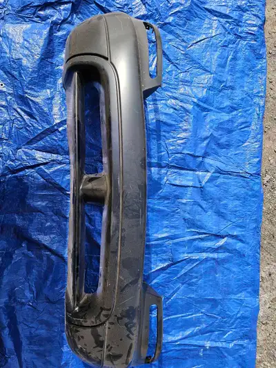 2003-06 Dodge Viper CONVERTIBLE rear bumper and both rear quarters original dodge parts. For more in...