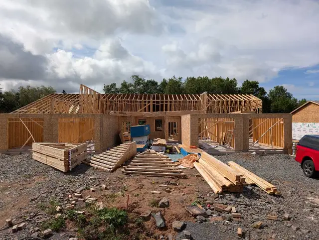 Seeking Experienced Residential Wood Framers in Construction & Trades in City of Halifax - Image 3