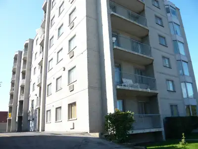 4 1/2 condo a louer a Lachine