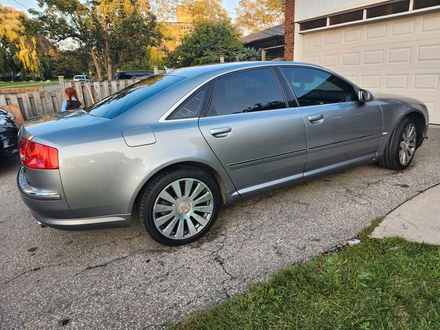2007 Audi a8 quattro S8 Grill in Cars & Trucks in City of Toronto - Image 4