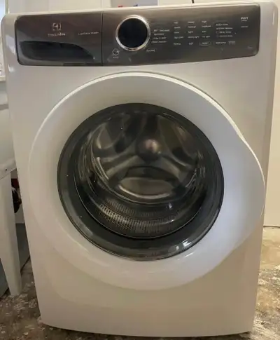 Laveuse + Secheuse pour vendre, View more