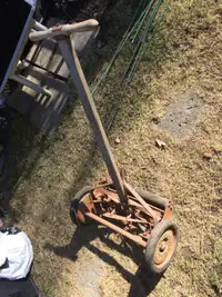 Vintage Push Reel Lawn Mower.