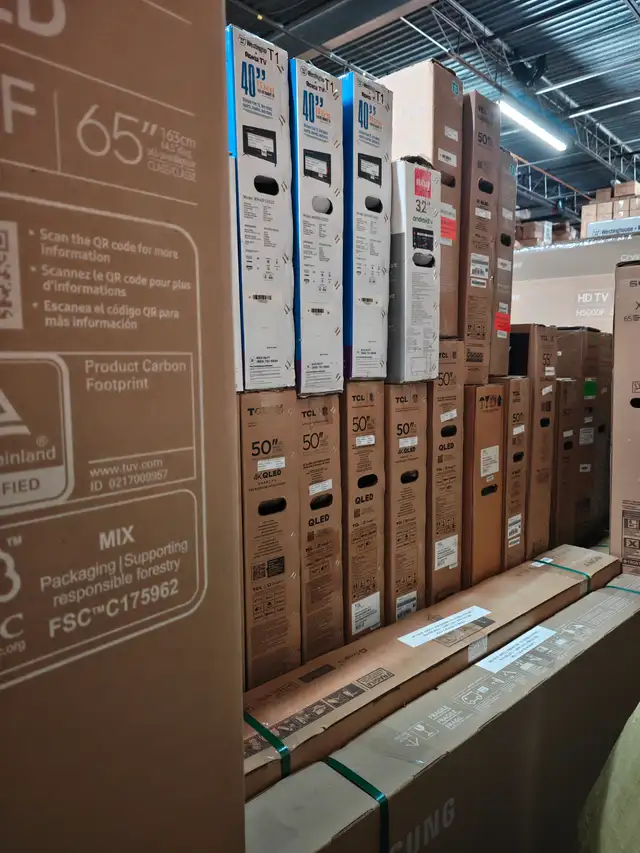 NO TAX CLEARANCE SALE ON SAMSUNG 55" LED 4K SMART TV (UN55U7900) in General Electronics in City of Toronto - Image 3