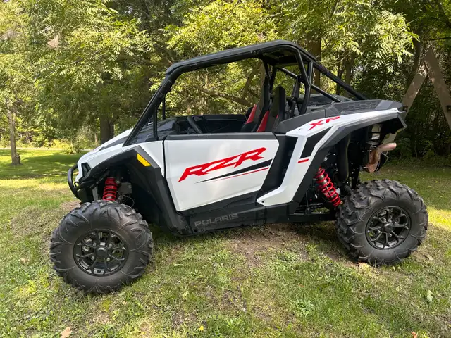 2024 Polaris Rzr 1000 in ATVs in Grand Bend - Image 2