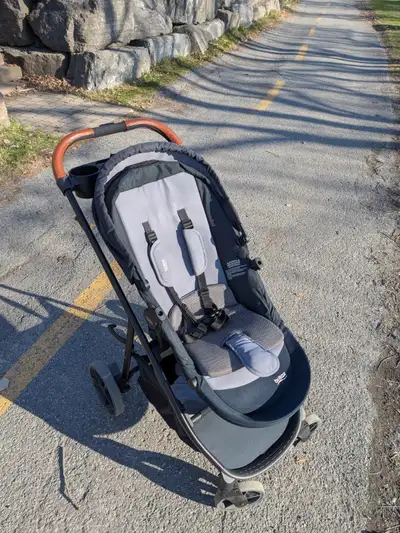 Britax Willow Brook stroller/travel system, View more