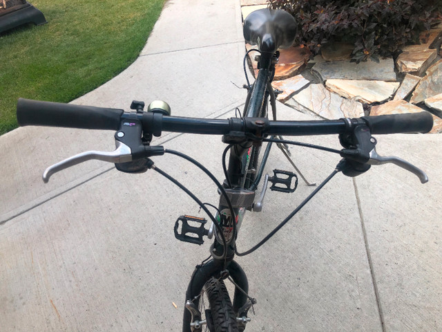 Men's 20" 18 speed Minelli Road Bike in Road in Calgary - Image 3