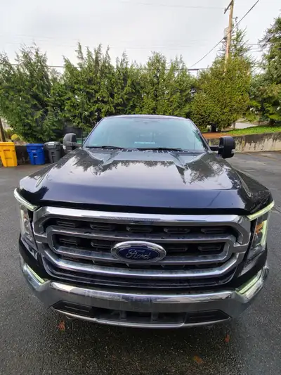 ONLY TWENTY FIVE HUNDRED KILOMETERS,This mileage Verifiable at any Ford dealer.Have Carfax.Rebuilt s...