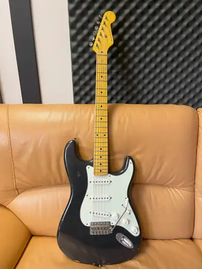 Nash S-57 Stratocaster, View more