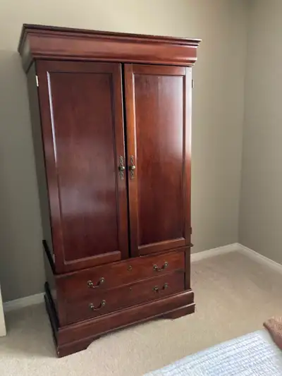 Bedroom Set For Sale, View more