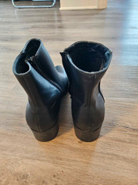 Brand New Boots Size 8