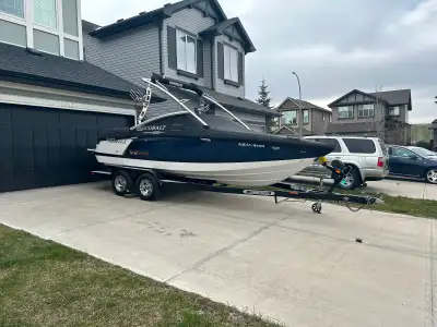 Mint conditions cobalt boat surf edition