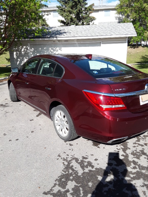 2015 BUICK LACROSSE FWD Cars & Trucks Calgary Kijiji