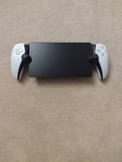 Sony Ps Portal (adult owned) white, View more