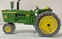 ISO 1/16 John Deere tractors/implements