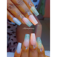 Acrylic nails 