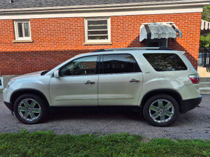 2010 GMC Acadia