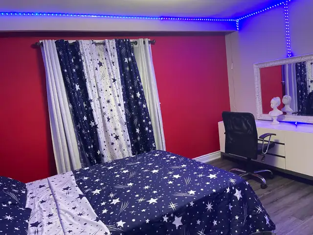 Fully furnished master bedroom for rent. Girls Only in Malton