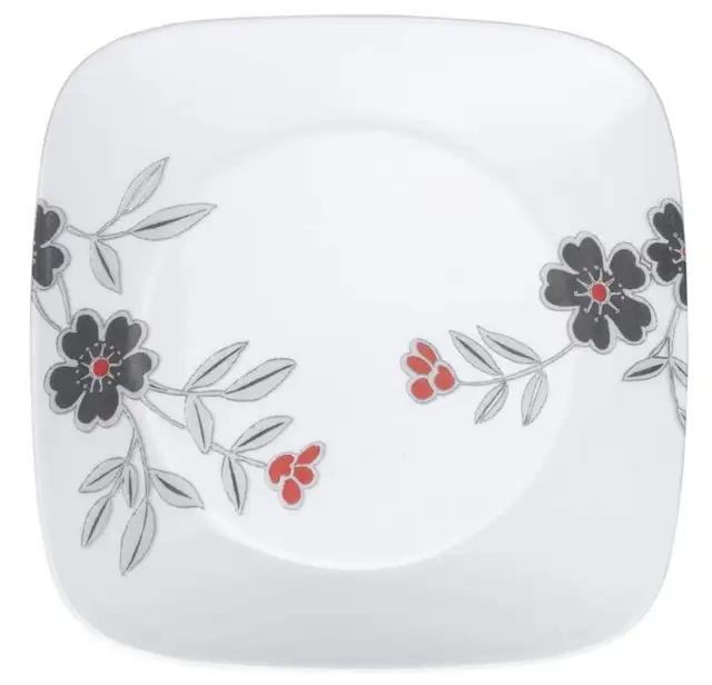Corelle MANDARIN FLOWERS Dinner Plates, Set of 4 in Kitchen & Dining Wares in Mississauga / Peel Region - Image 2