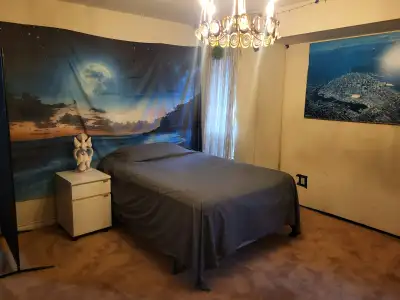 If you are looking for a private room or shared room to start now or October 1st here is an option f...