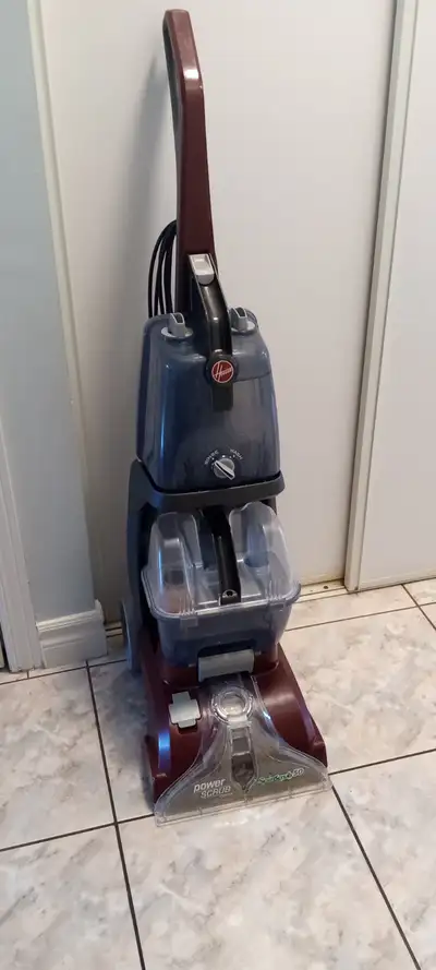 Unit almost brand new. Am including Rug cleaner with the unit as an added bonus! Used only 3 times b...