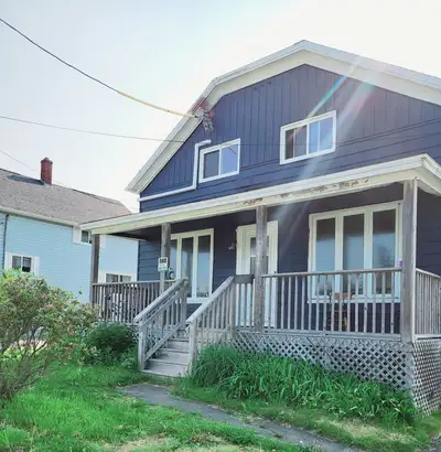 4 BEDROOM HOUSE RENTAL - NEW WATERFORD