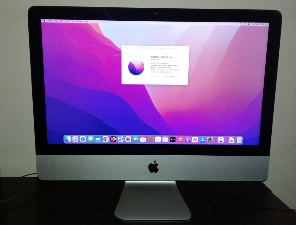 21.5 inch Apple iMac (Late 2015) - 2.8GHz / 1TB Storage | Desktop