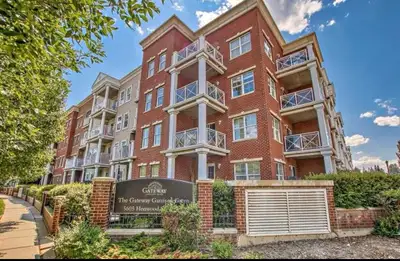 Garrison Green Southwest one bedroom condo apartment