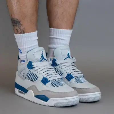 ** Jordan 4 Military blue size 6y, 6.5y, 10-11 and 13 **, View more