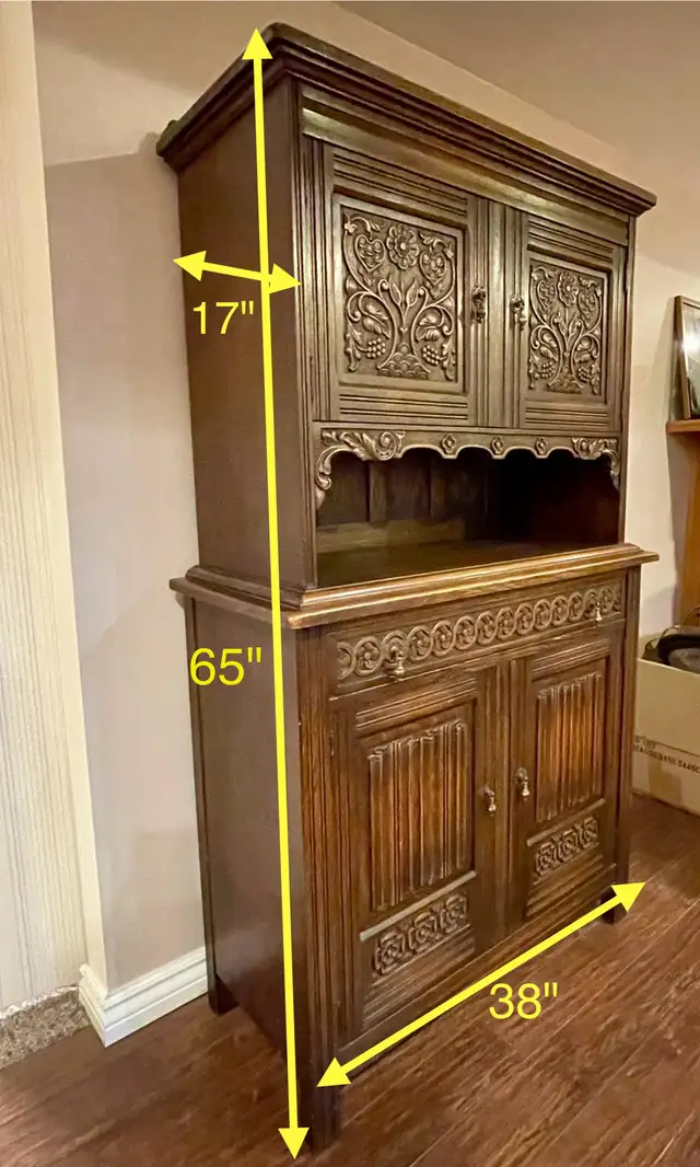 Vintage Krug dining room suite in Dining Tables & Sets in Hamilton - Image 3