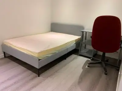 Looking for a non smoker and non alcoholic male Furnished bedroom, queen bed, computer desk, office...