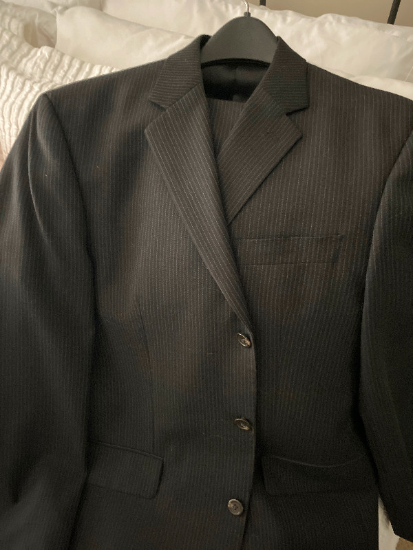 Men’s Dress Suits in Men's in Oakville / Halton Region - Image 2