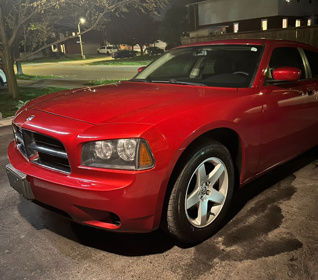 2010 dodge charger  in Cars & Trucks in Oakville / Halton Region - Image 3