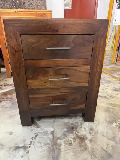 Table de nuit à 3 tiroirs Inde,table de chevet en acacia massif, View more