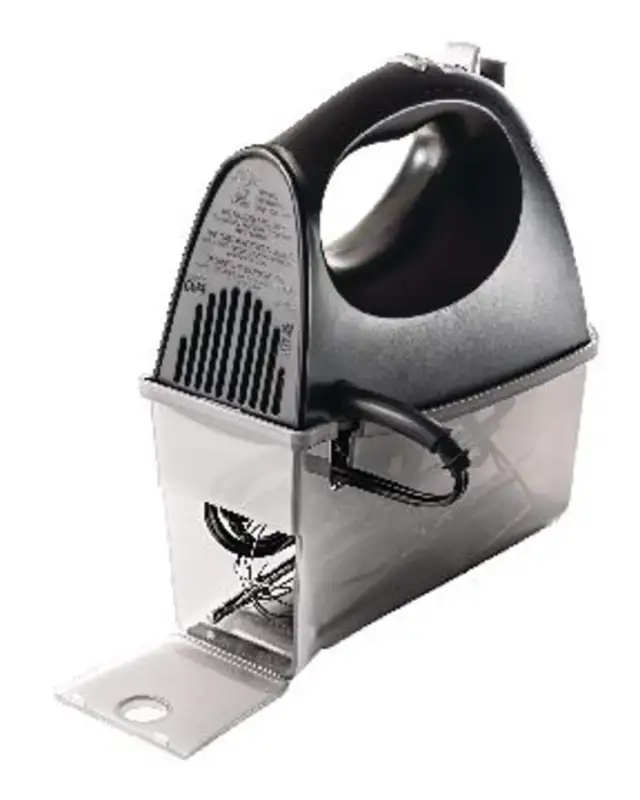 Hamilton Beach 6-Speed Hand Mixer w/ Case, Black in General Electronics in Oshawa / Durham Region - Image 8