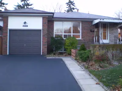 4 Bedroom home rent near Toronto University Scarborough Campus