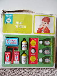 Rare KID’S SHAVING SET Merry Toys 1940 NEAT ‘N KEEN in box
