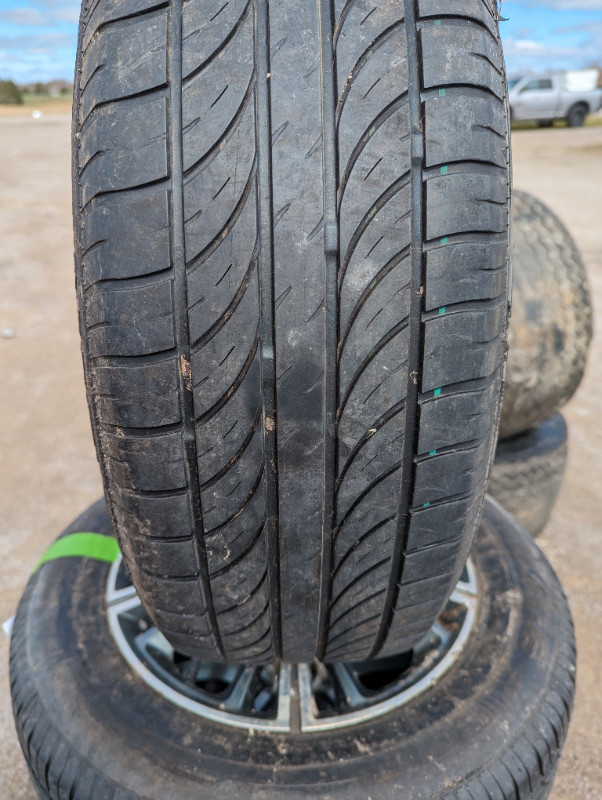 15" Aluminum rims in Tires & Rims in Hamilton - Image 2
