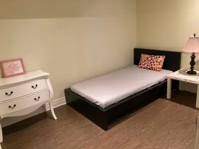 this is a 3 bedroom apartment, including 1 washroom and 1 kitchen, as well as living room , all room...