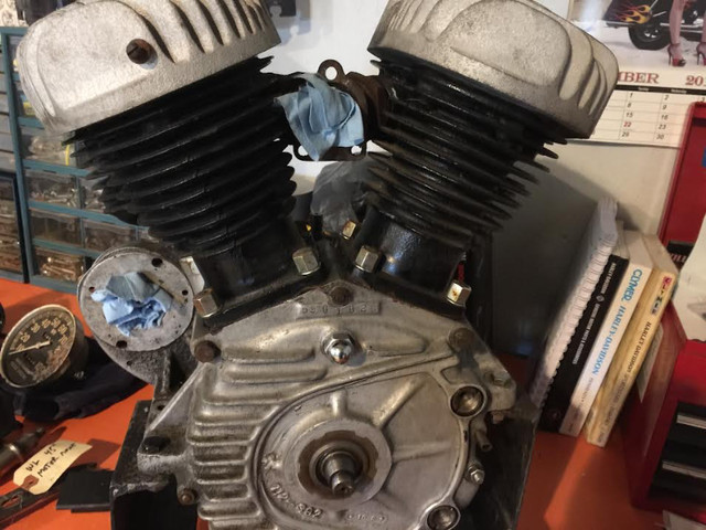 HARLEY, 1959 G motor. Good condition. Running motor. in Other Parts & Accessories in Sarnia - Image 2
