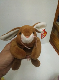 TY Beanie Baby: 'Ears' the Rabbit 1995