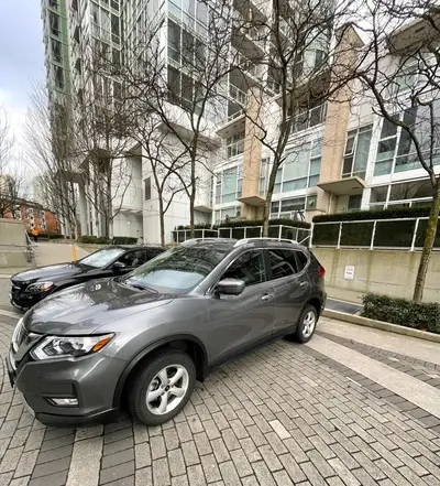 Excellent Condition 1 owner only Low KM 70k No Accident New Tires Panaromic Moonroof Dual-zone autom...