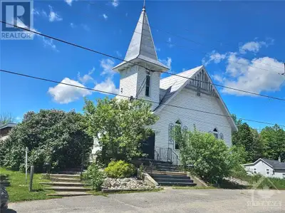 Church Apartment, Circa 1894 Short Term Rental