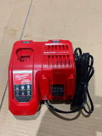 Brand new MILWAUKEE m18 & m12 RAPID charger bn
