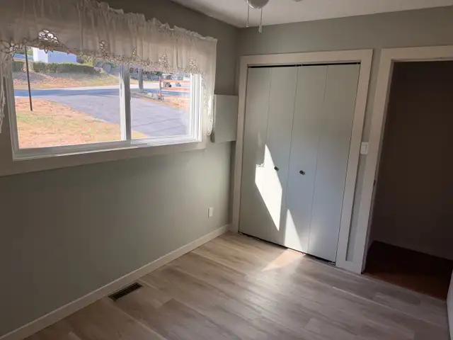 Nice house for rent in Peachland BC in Long Term Rentals in Kelowna - Image 3
