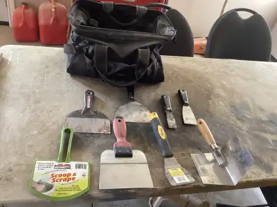 Various drywall tools and bage. Good used condition. $15. Pick up Elora