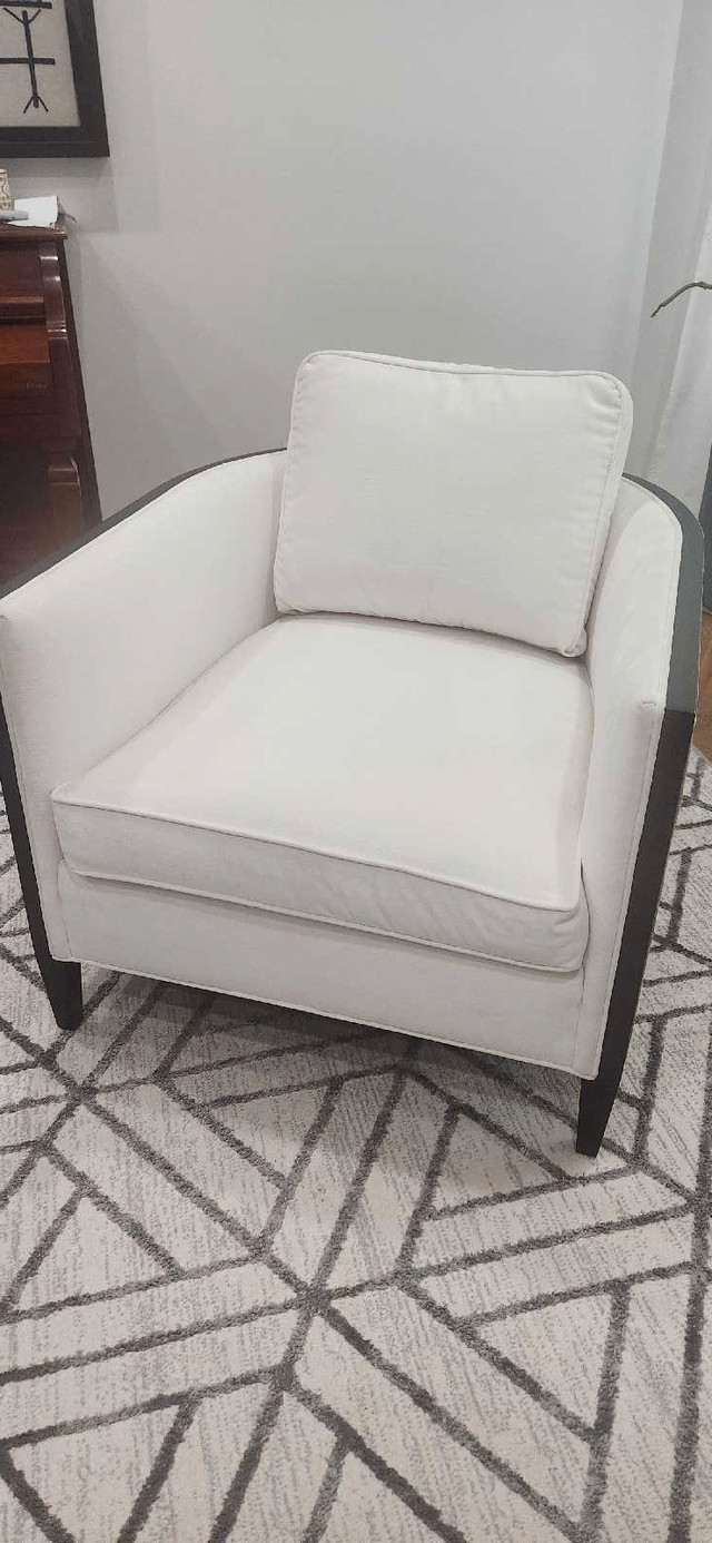 Ethan Allen Barrel Chairs in Chairs & Recliners in Mississauga / Peel Region