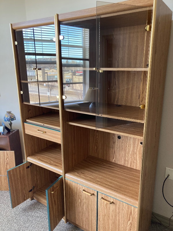 **FREE** Tall Wood Display Hutches & Display